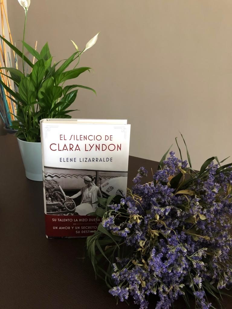 El silencio de Clara Lyndon